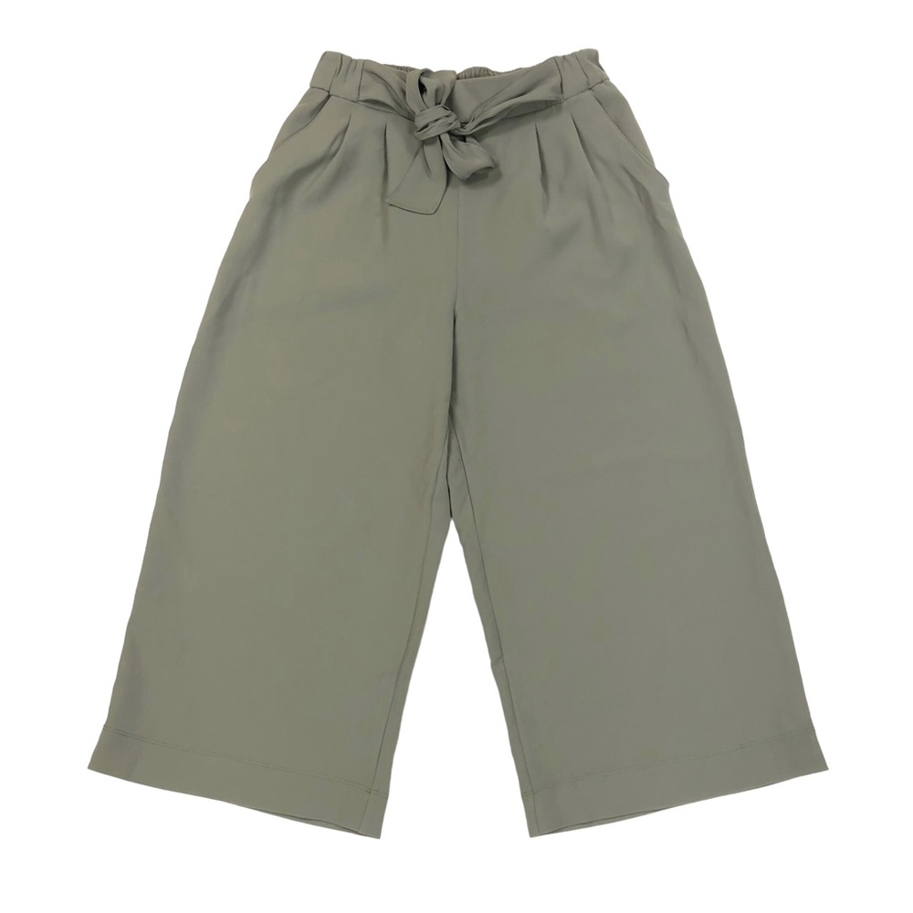 Lululemon Noir Crop Pants Size 6 Grey Sage 20" Inseam Belted Pockets Wide Leg